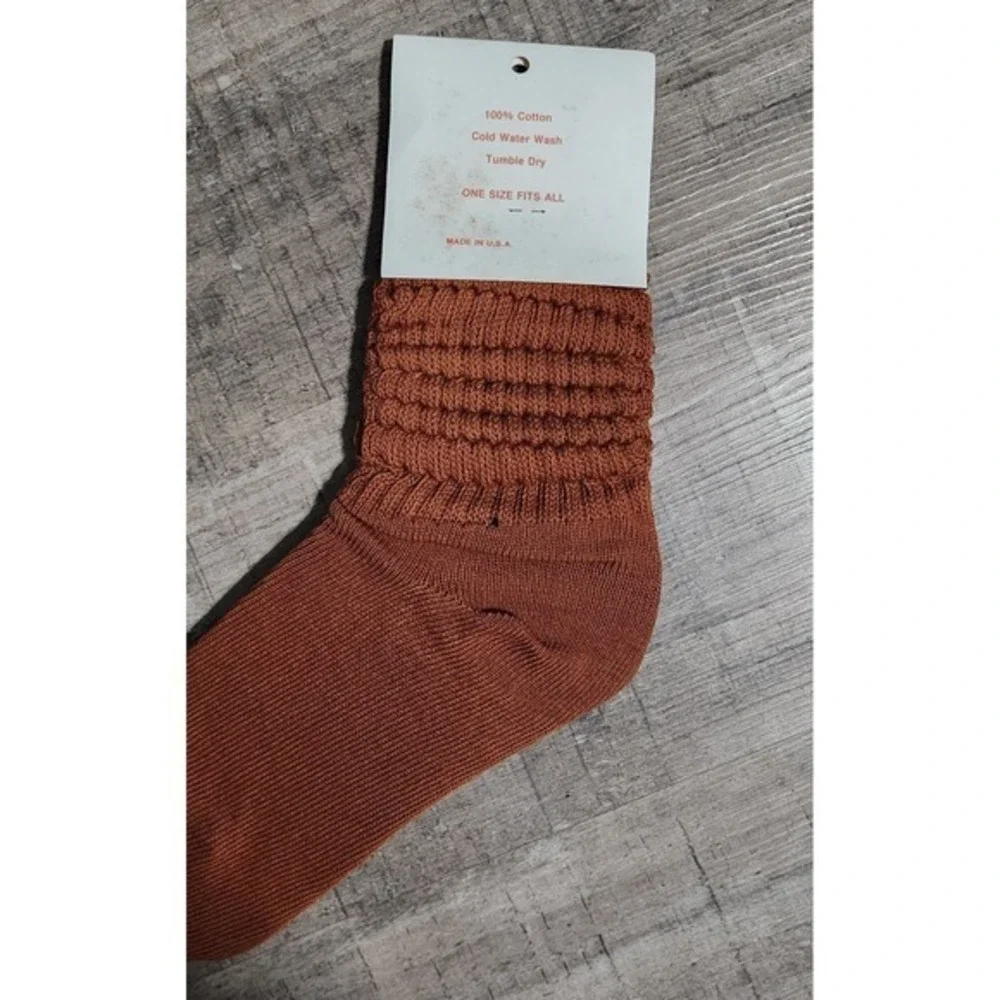 (LOT 4) Vintage Slouch Women's Scrunch Socks Black/White/Terracotta (One Size)